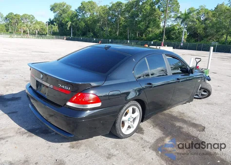 2002 BMW 745 из США, поврежденный, VIN WBAGL63472DP52973